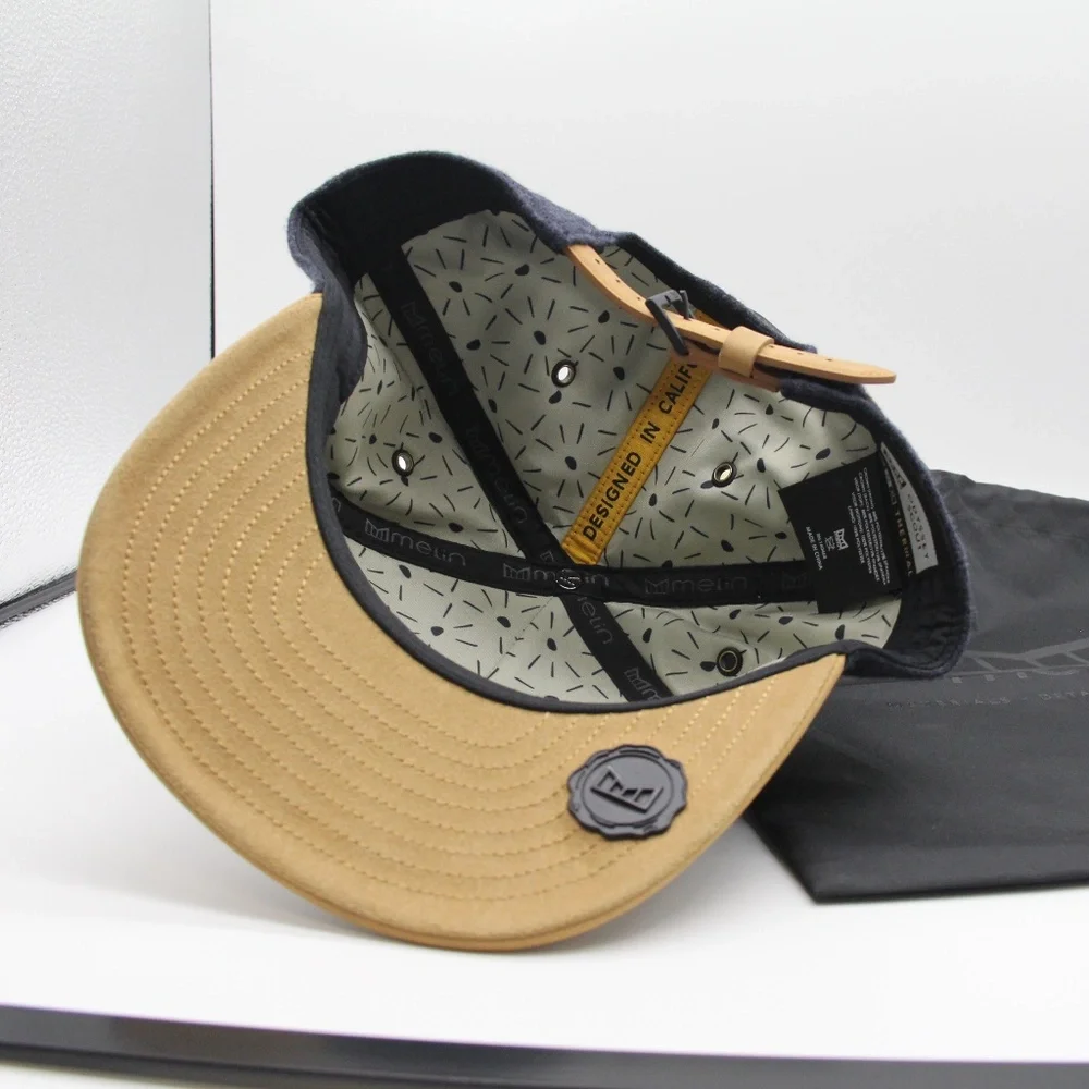 Melin Odyssey Scout Thermal Strapback in Navy - Picture 2 of 10